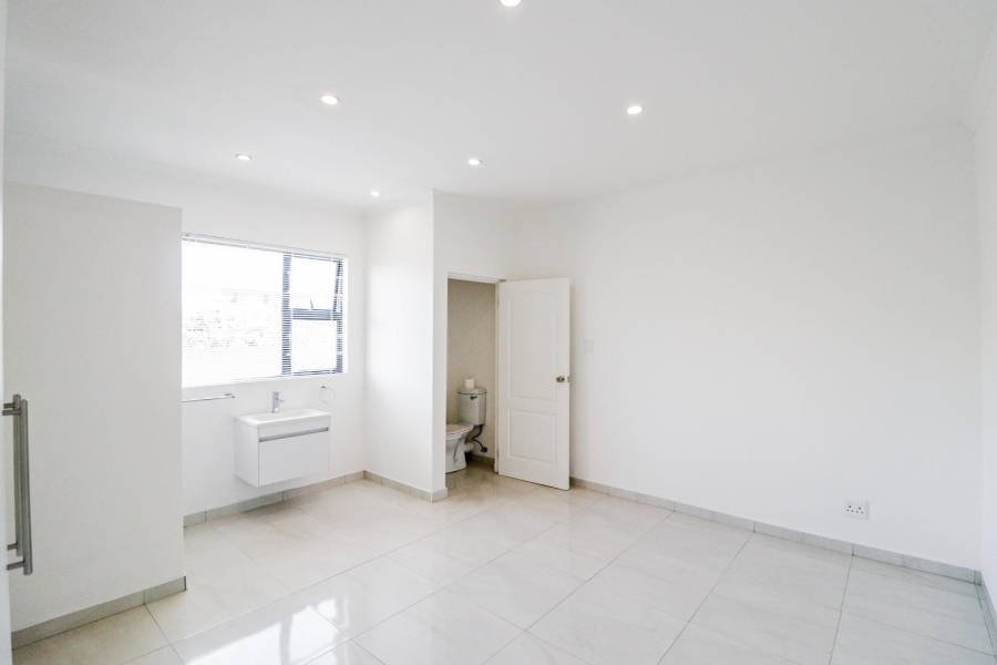 3 Bedroom Property for Sale in Klipfonteyn Western Cape